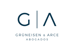 ucaecono_gruneisenamparceabogados